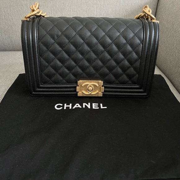 Channel Boy - Black - Medium in gold hardware - Picture 1 of 4